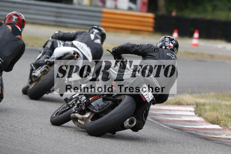 Archiv-2025/32 07.07.2025 Plüss Moto Sport ADR/Freies Fahren/backside